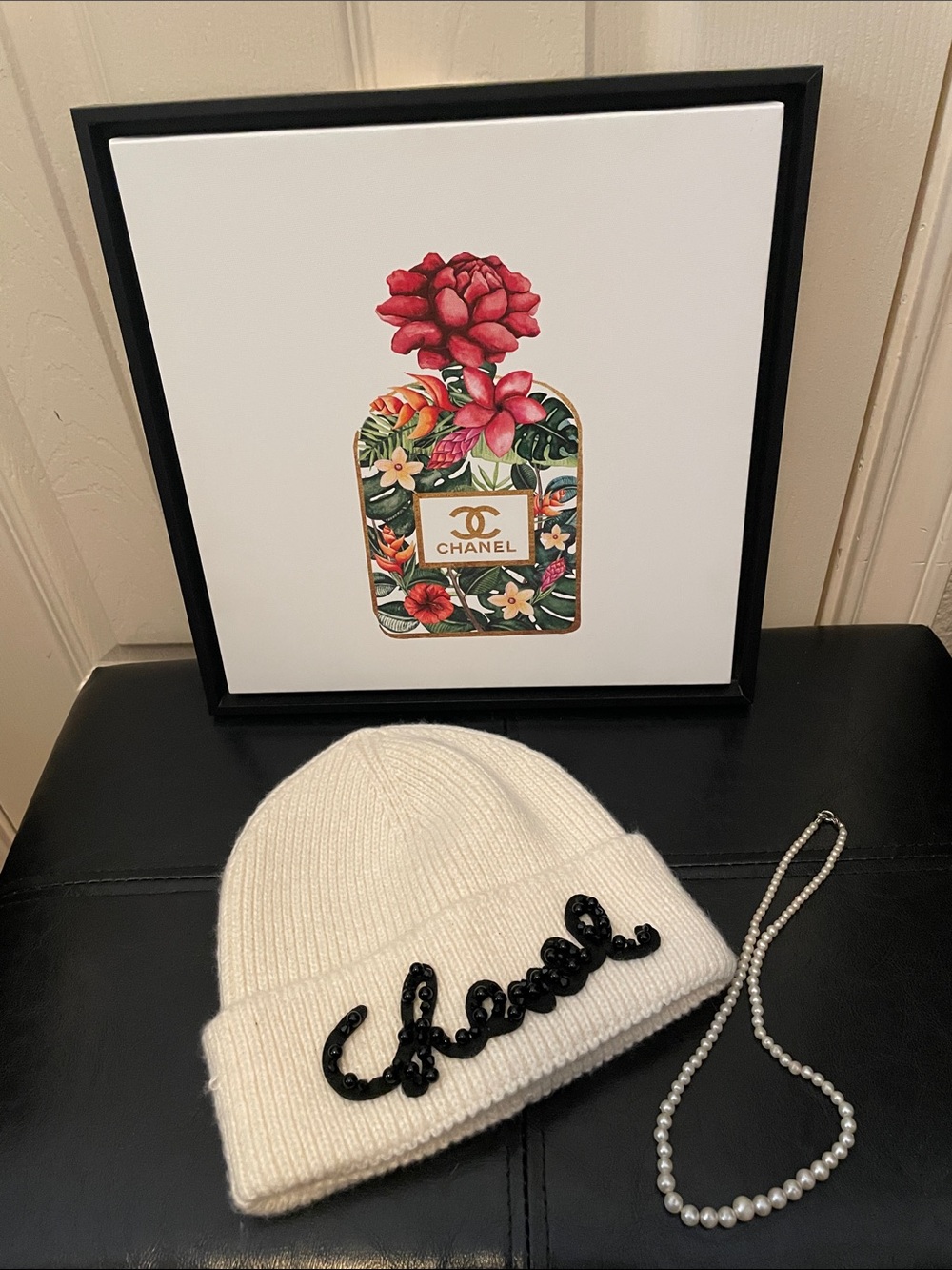 Cream Knit Beanie with Black Sequin . Closet clearout no returns.